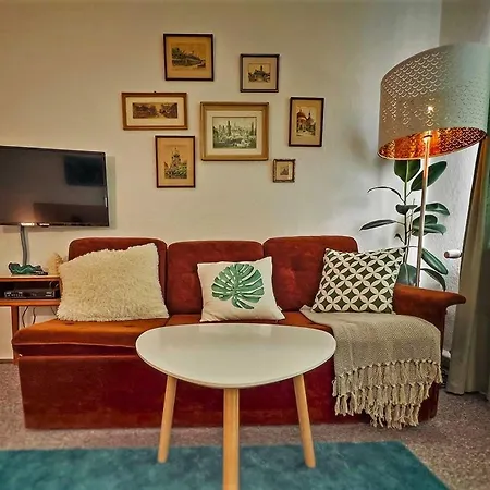 Homestay Dame Vam - 4 Se Sdilenou Kuchyni, Kapacita Max 9 Osob