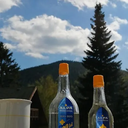 Dame Vam - 4 Se Sdilenou Kuchyni, Kapacita Max 9 Osob